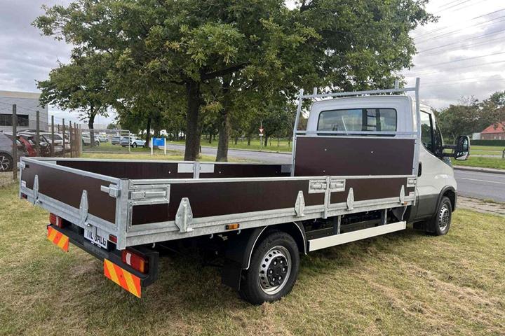 undefined Iveco eDaily fra 2025 set udefra