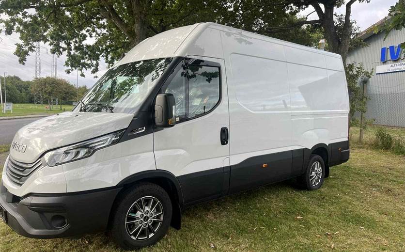 Iveco Daily 3,0 35S18 12m³ Van AG8