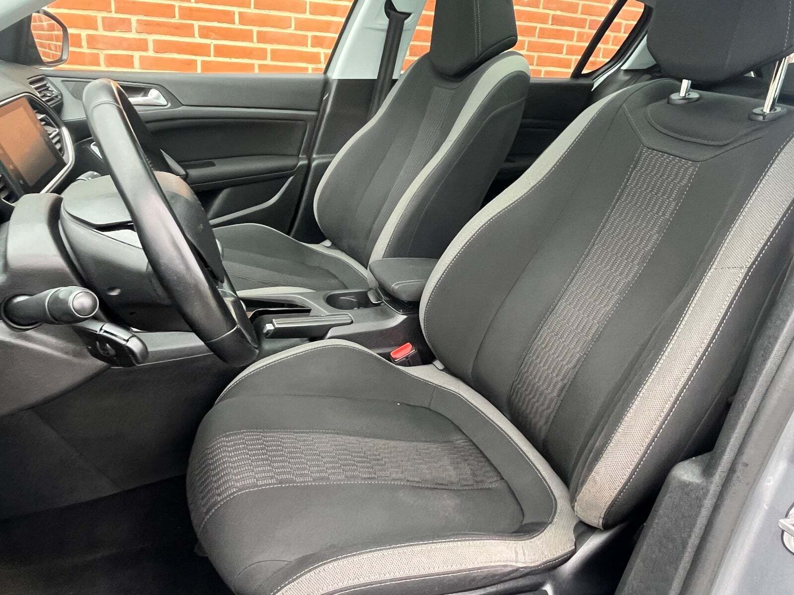 Peugeot 308 1,6 BlueHDi 120 Allure Sky