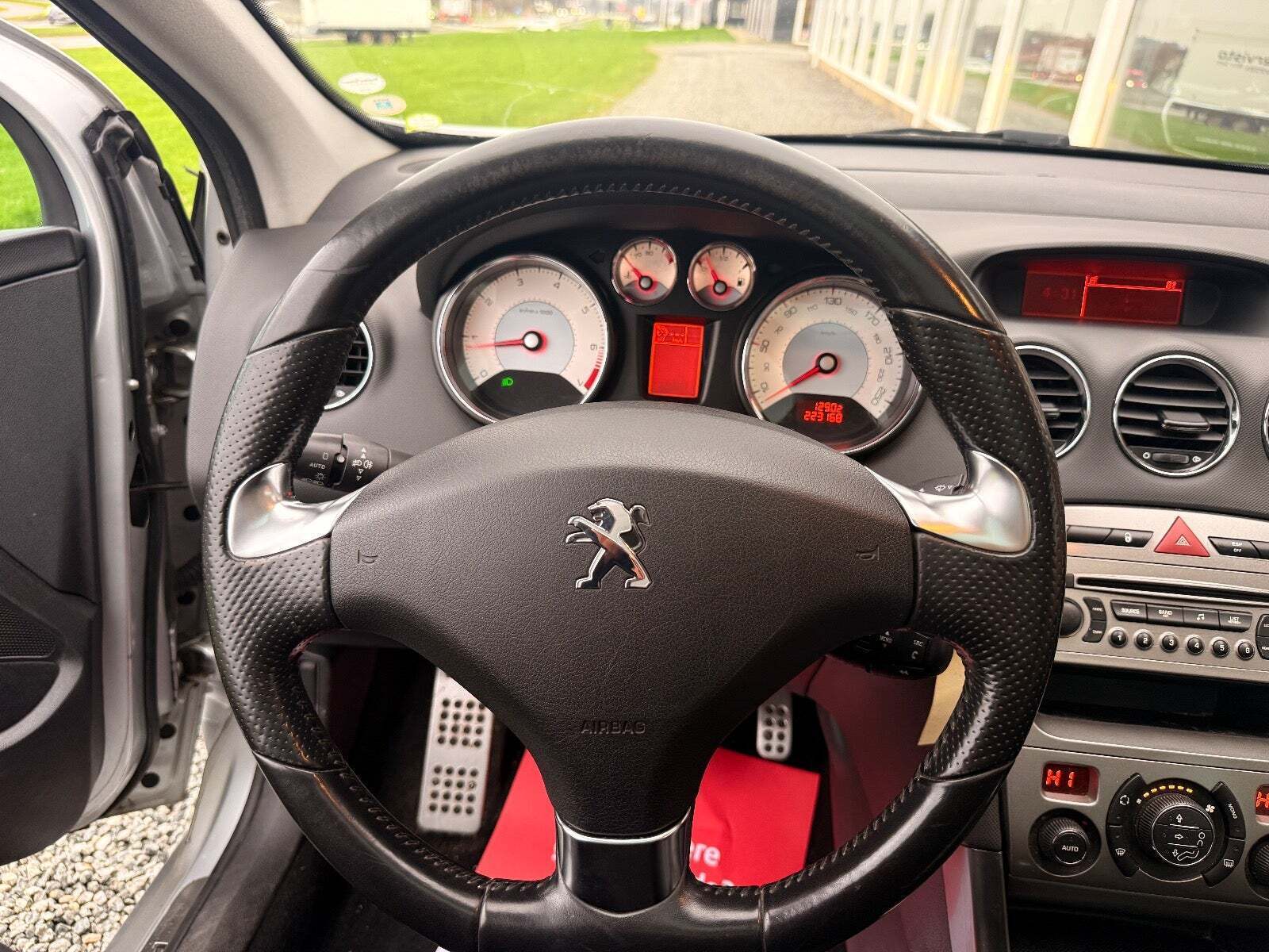 Peugeot 308 1,6 THP 156 Sportium SW 7prs