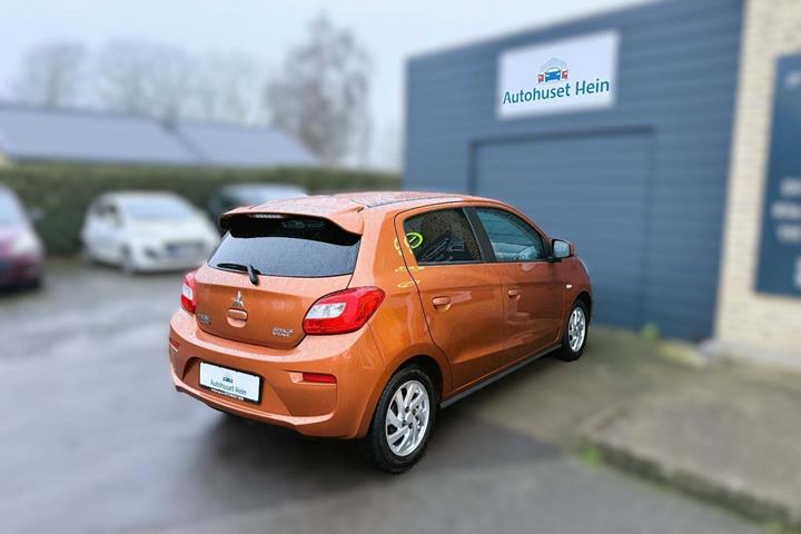 Kobber Mitsubishi Space Star fra 2017