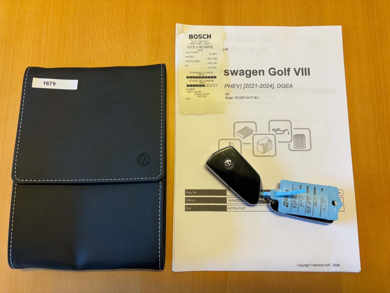 Hvid VW Golf VIII fra 2020