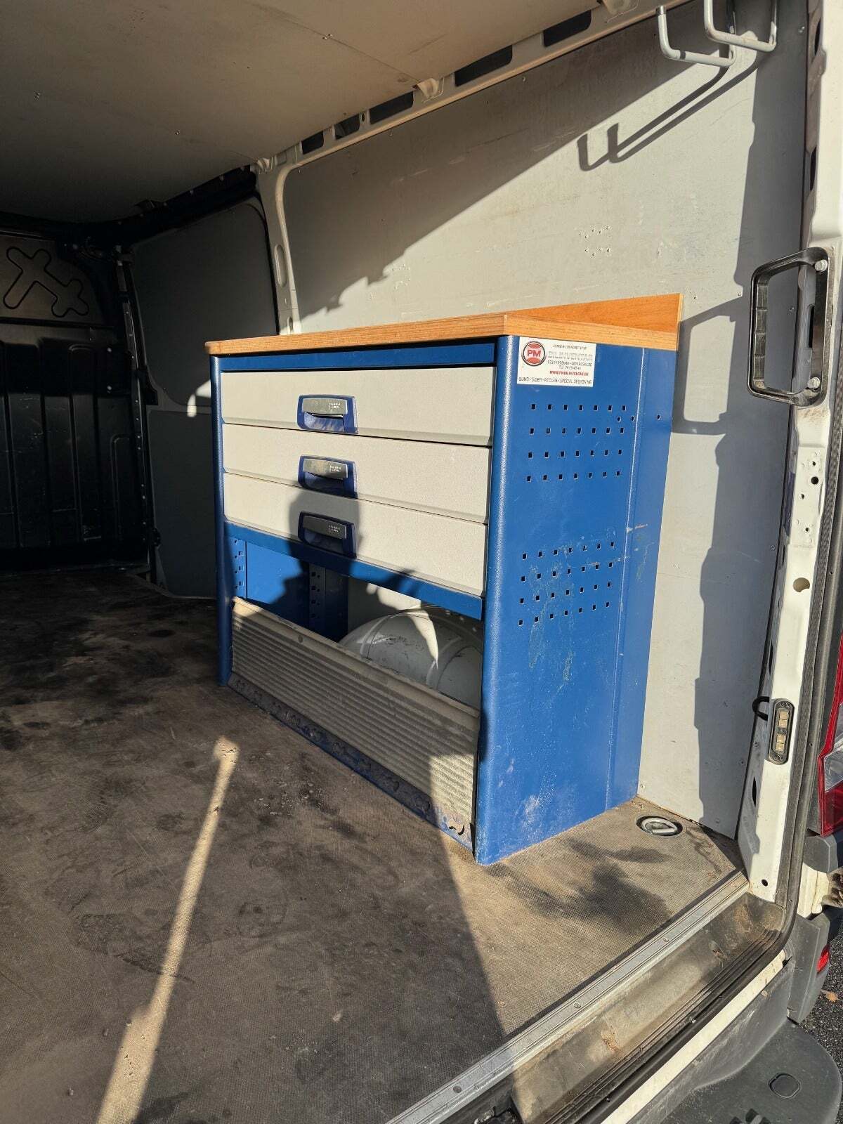 Hvid Iveco Daily fra 2020