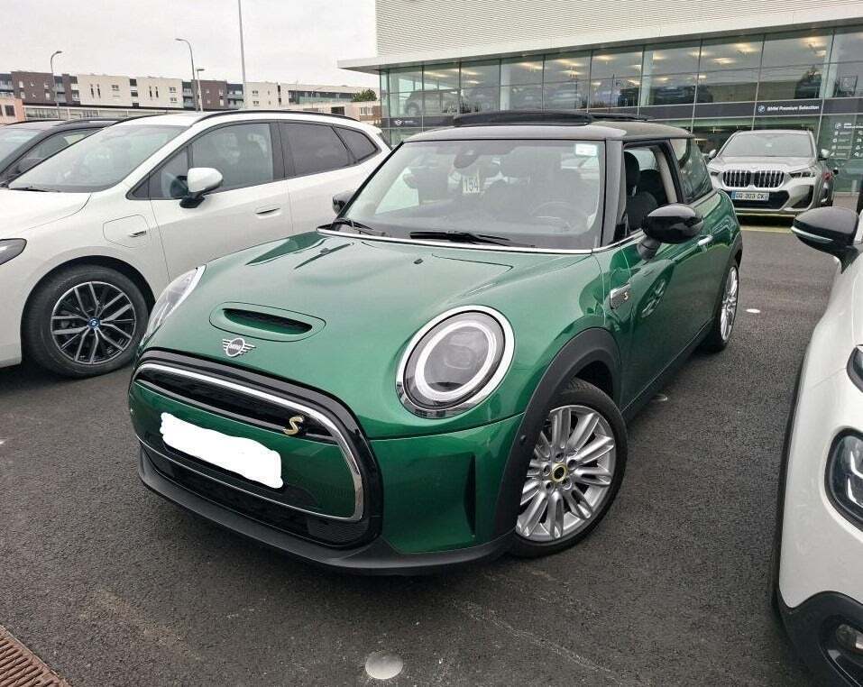 Mini Cooper SE Classic Trim