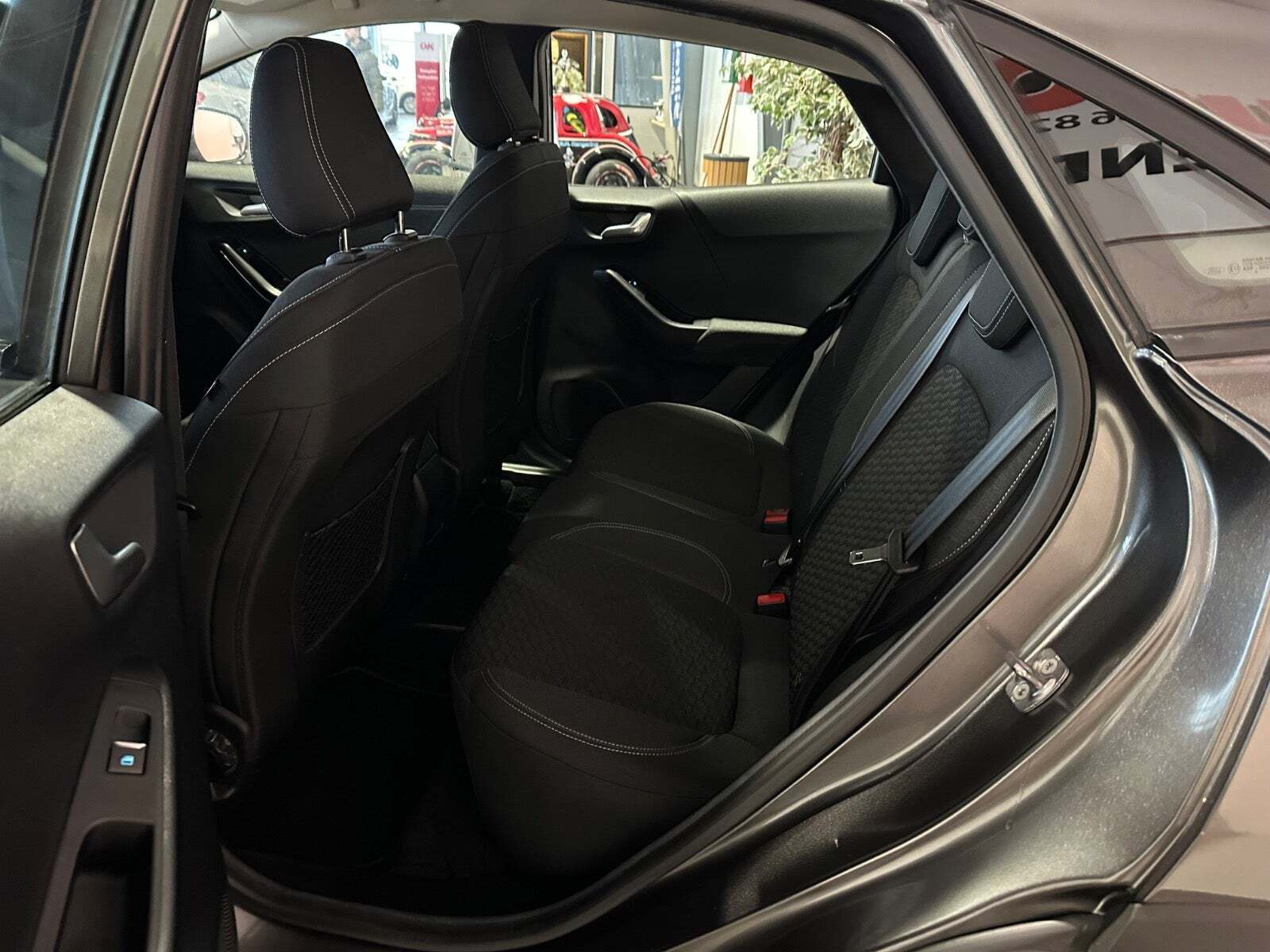 Ford Puma 1,0 EcoBoost mHEV Titanium