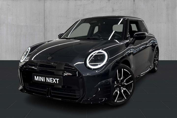 Grå Mini Cooper E fra 2024 set udefra