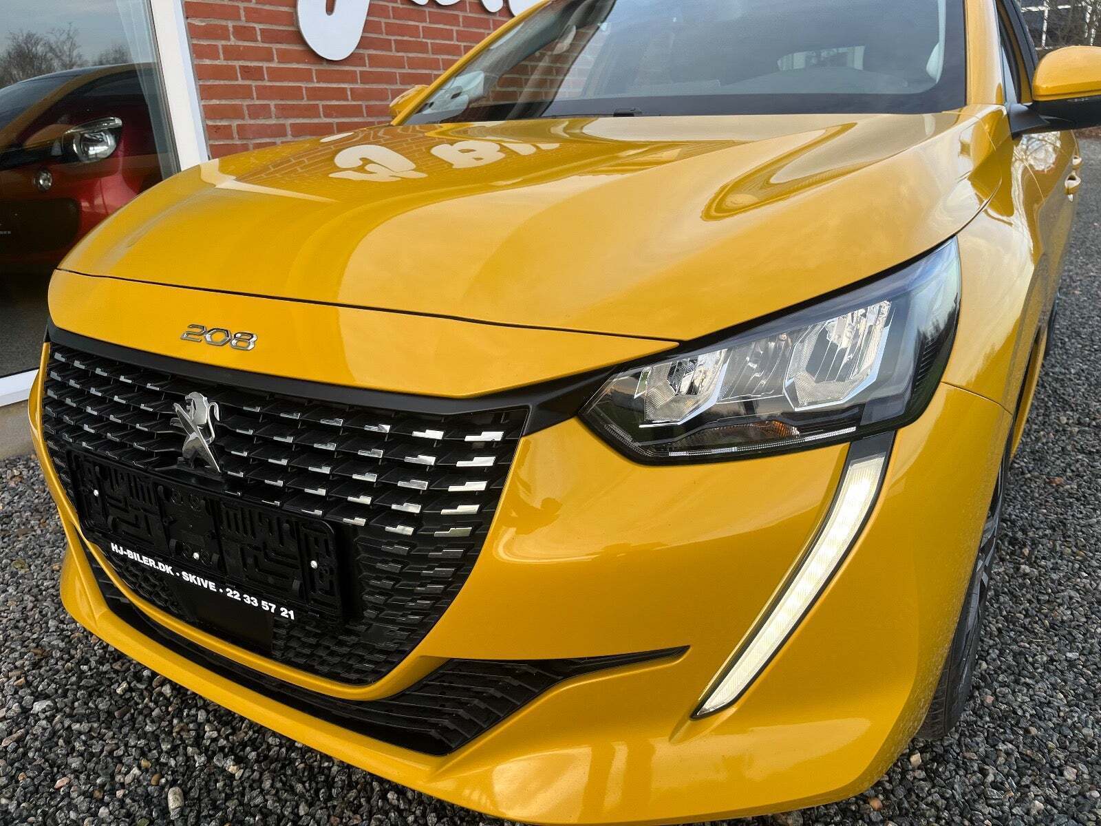 Peugeot 208 1,5 BlueHDi 100 Allure Sky