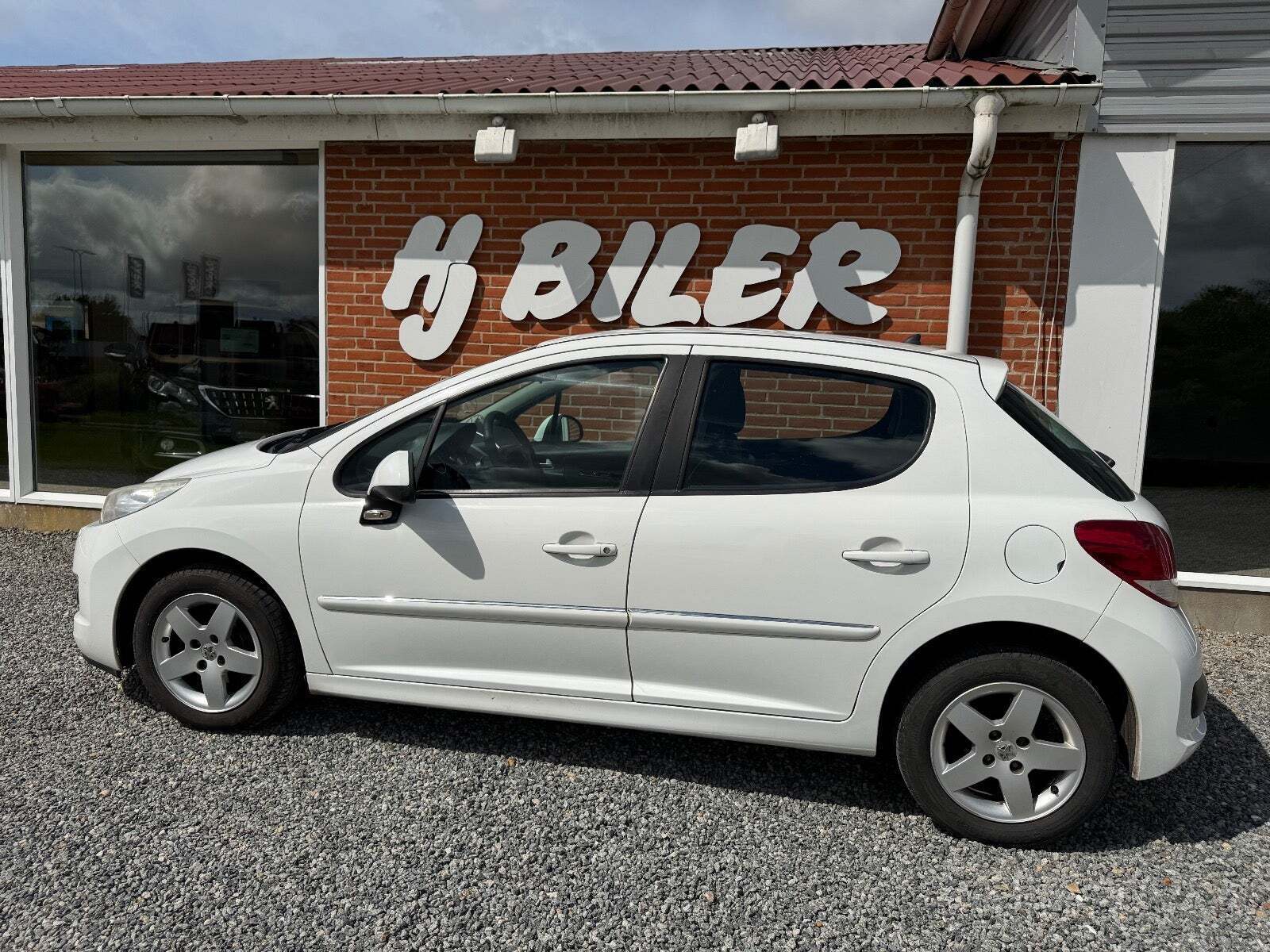 Peugeot 207 1,4 HDi 68