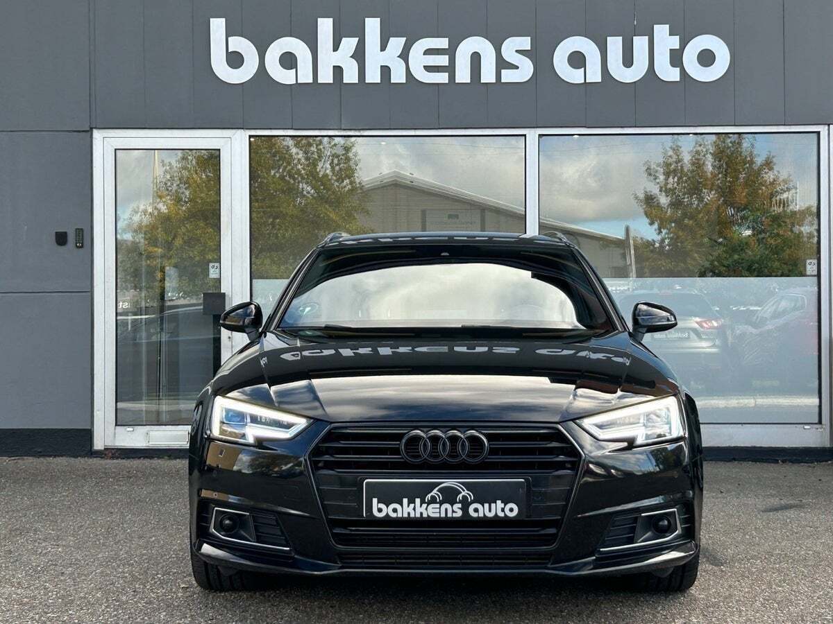 Audi A4 3,0 TDi 218 Avant S-tr.