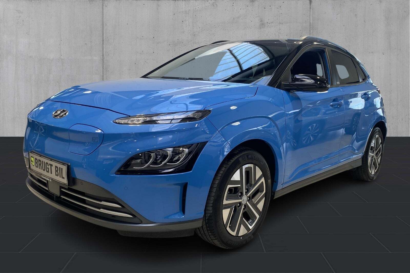 Blå Hyundai Kona fra 2021