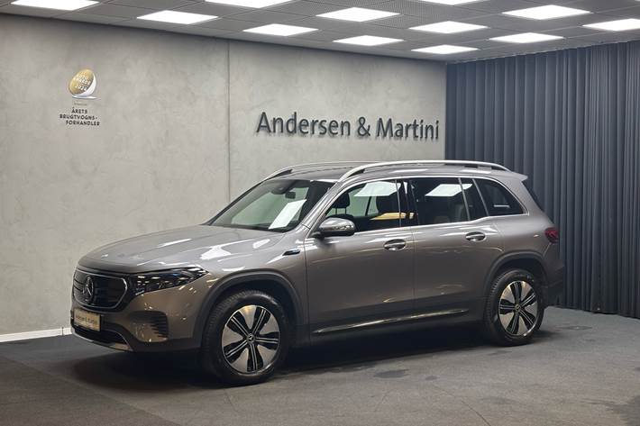 Grå Mercedes EQB 250 fra 2023