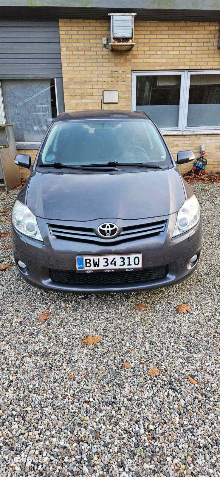 Toyota Auris 1,6 T2