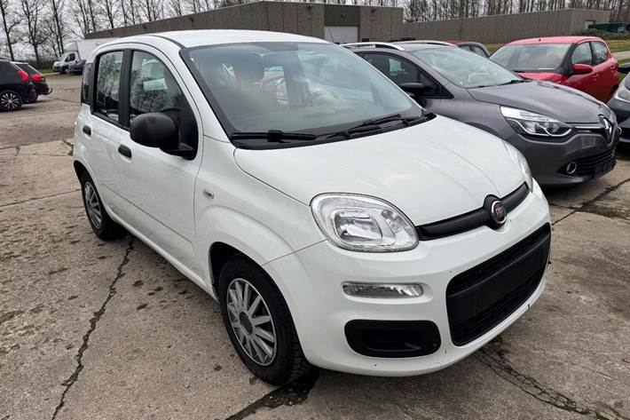 undefined Fiat Panda fra 2014 set udefra
