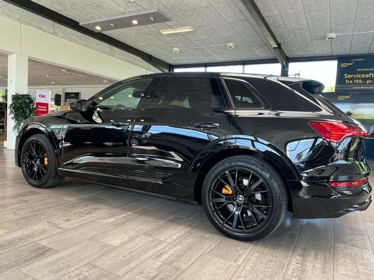 Audi e-tron 55 Black Edition S-line quattro