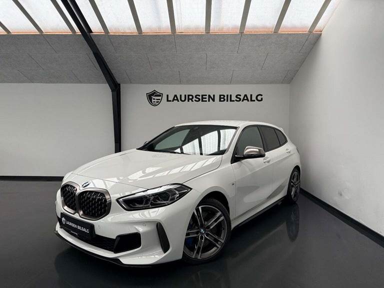 BMW M135i 2,0 Connected xDrive aut.