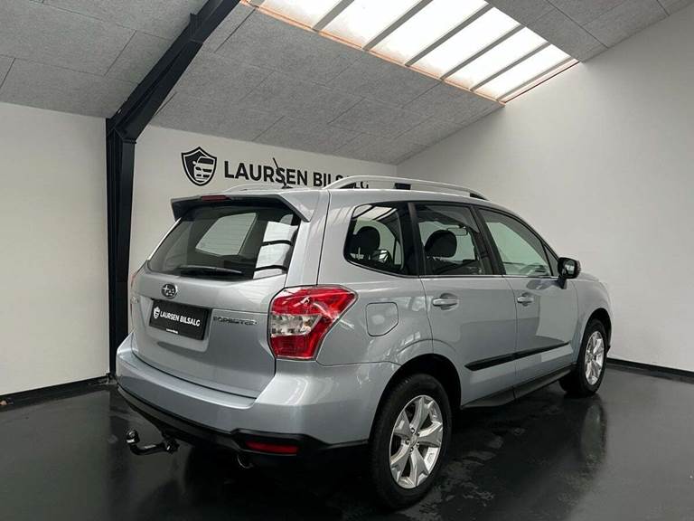 Subaru Forester 2,0 X aut. AWD