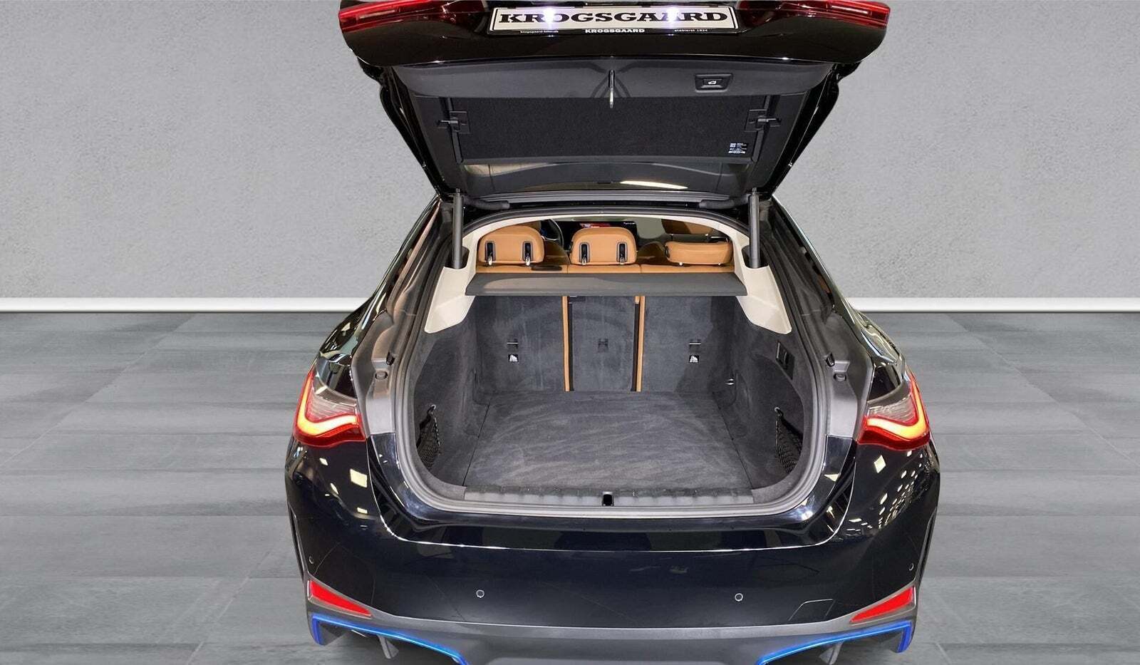 Sort BMW i4 fra 2022