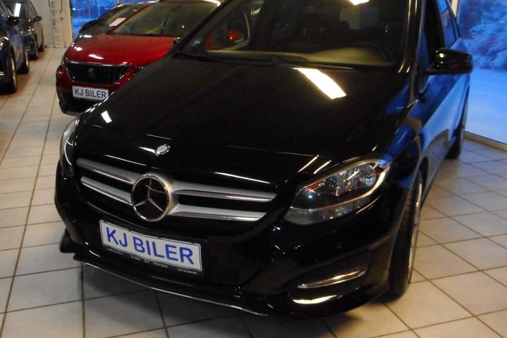 undefined Mercedes B200 d fra 2018 set udefra