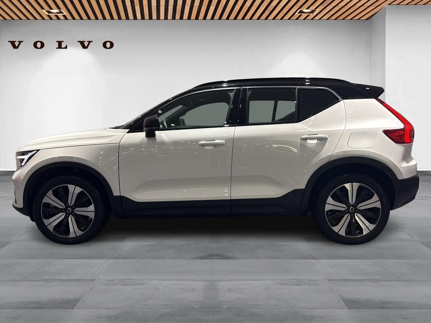Volvo XC40 P6 ReCharge Plus