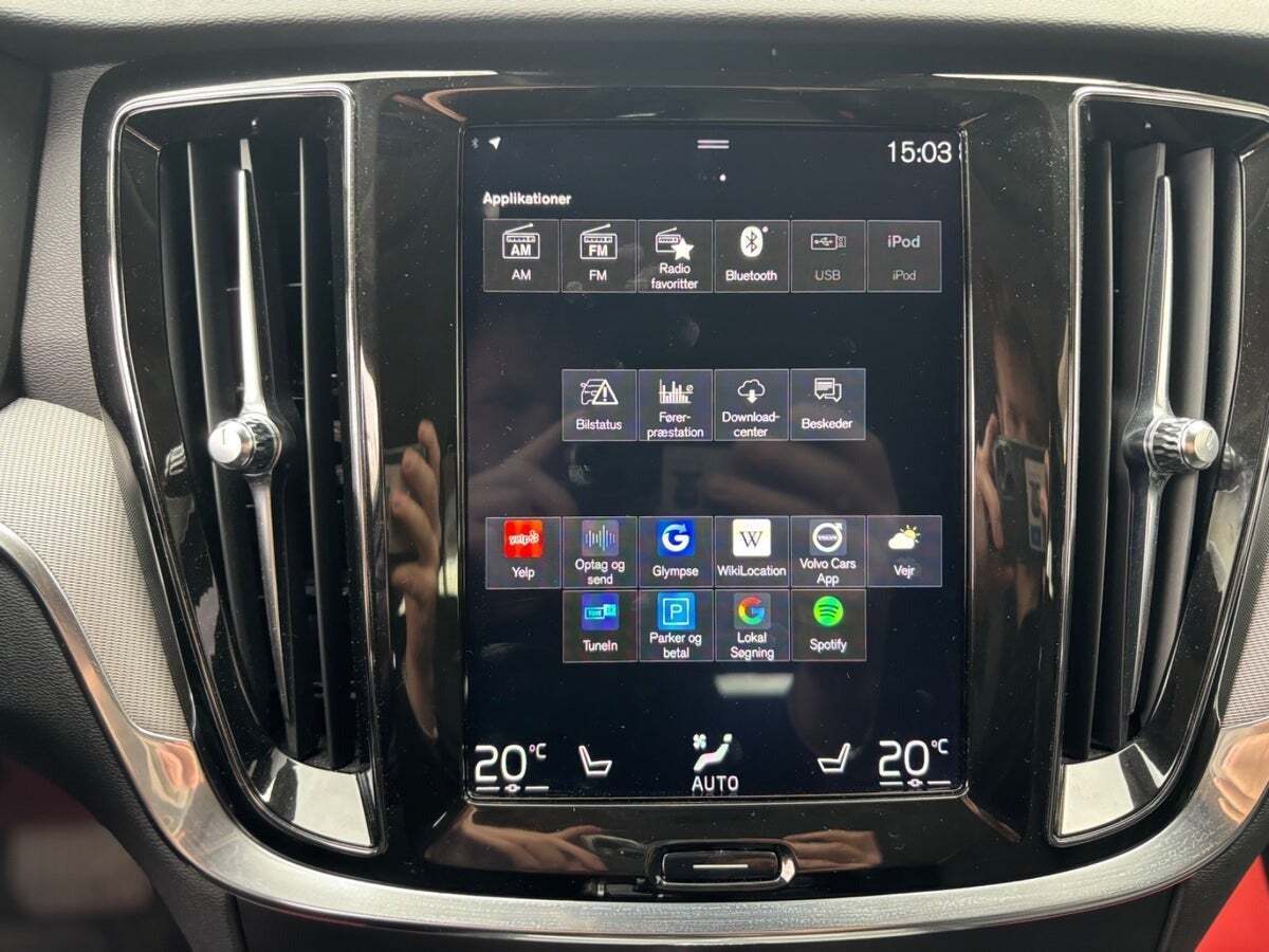 Hvid Volvo V60 fra 2019