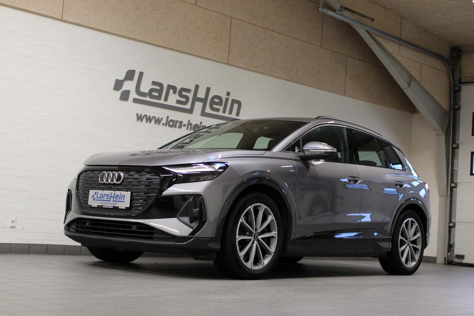 Audi Q4 e-tron 45 S-line quattro