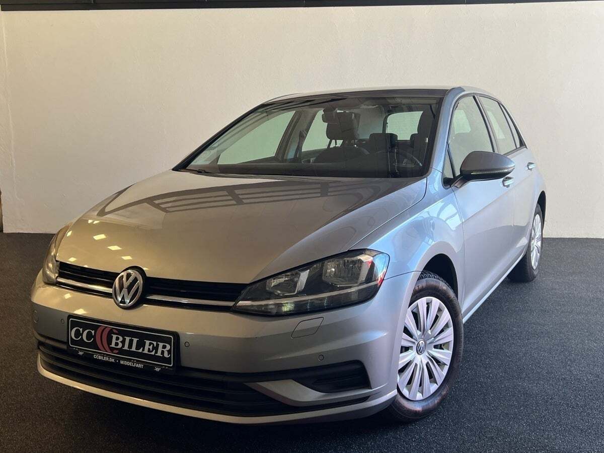 Sølv VW Golf VII fra 2018