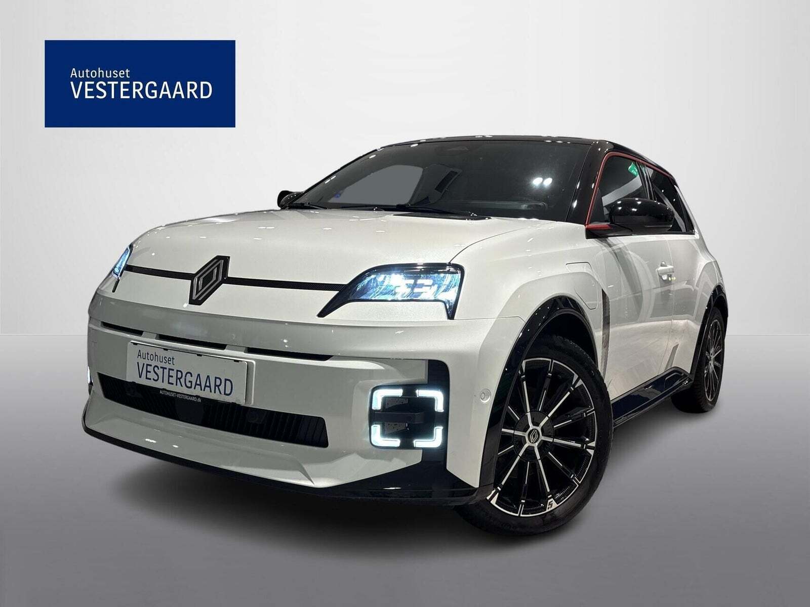 Renault 5 E-Tech 52 Iconic