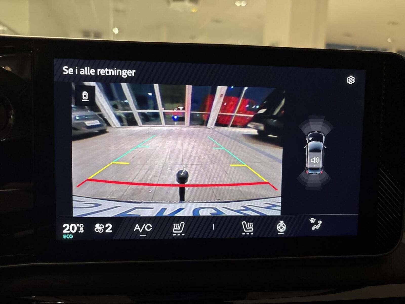 Hvid Renault 5 E-Tech fra 2025