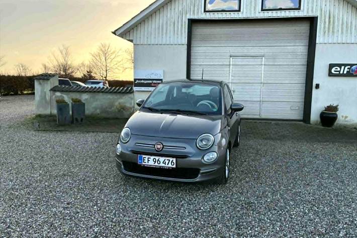 Grå Fiat 500 fra 2016
