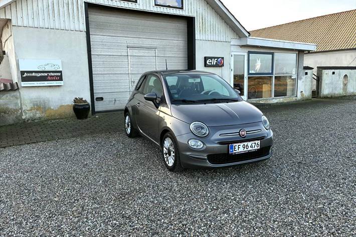 Grå Fiat 500 fra 2016