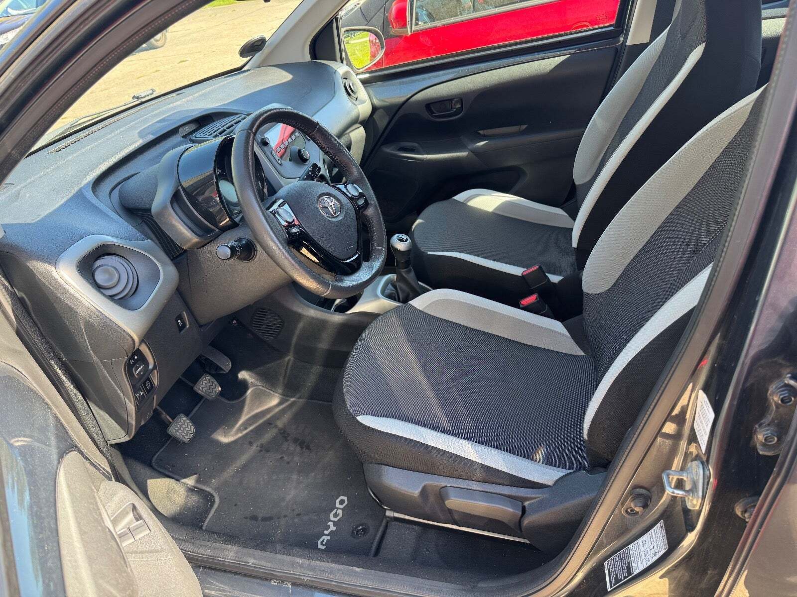 Toyota Aygo 1,0 VVT-i x-play