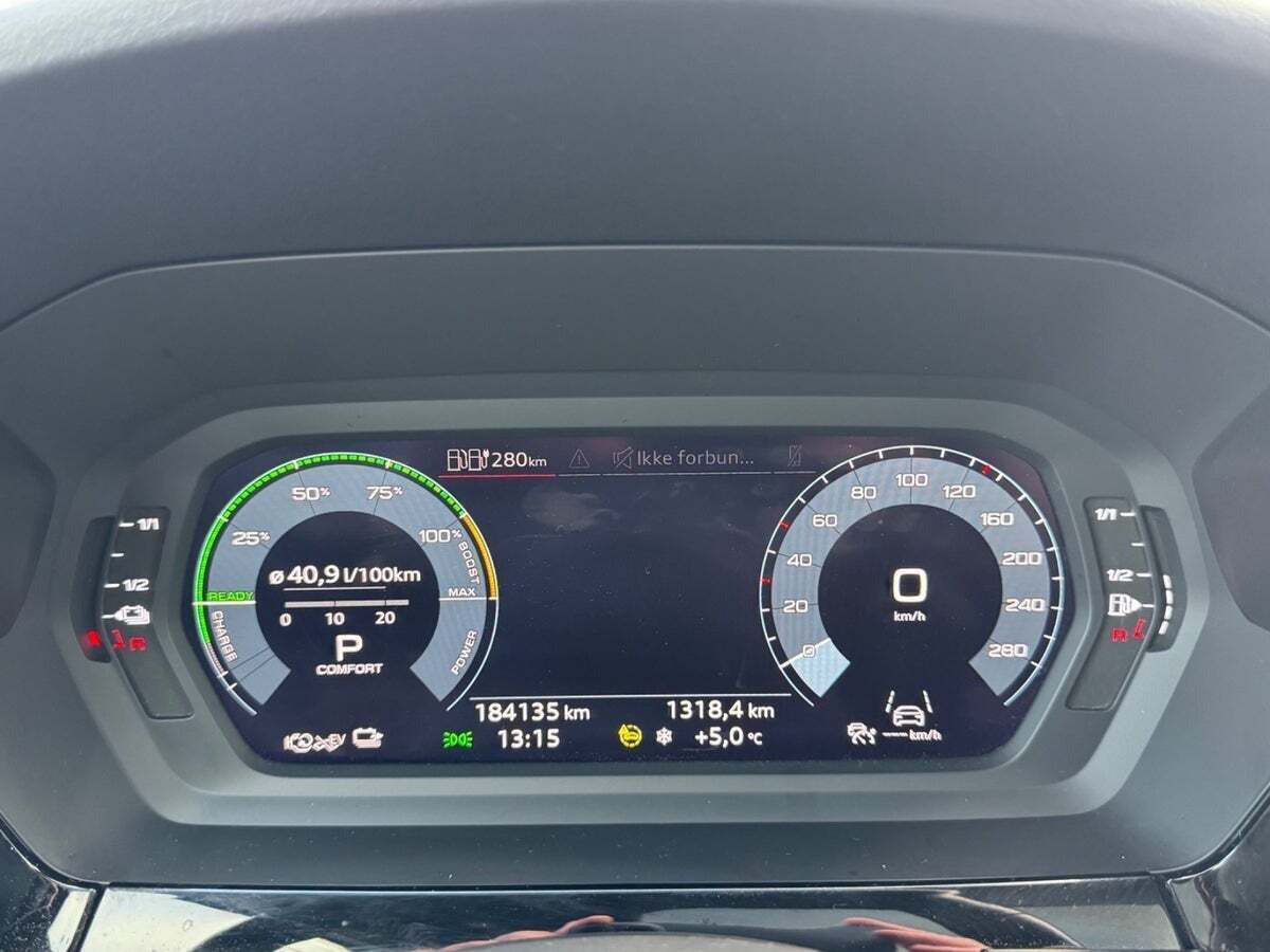 Hvid Audi A3 fra 2021