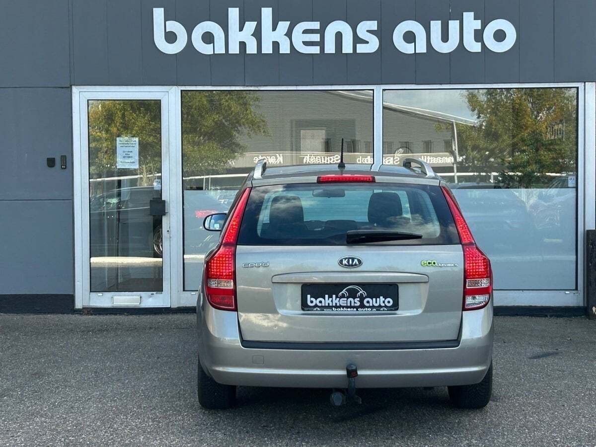 undefined Kia Ceed fra 2011
