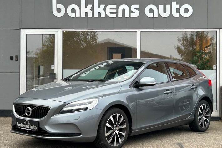 undefined Volvo V40 fra 2019 set udefra