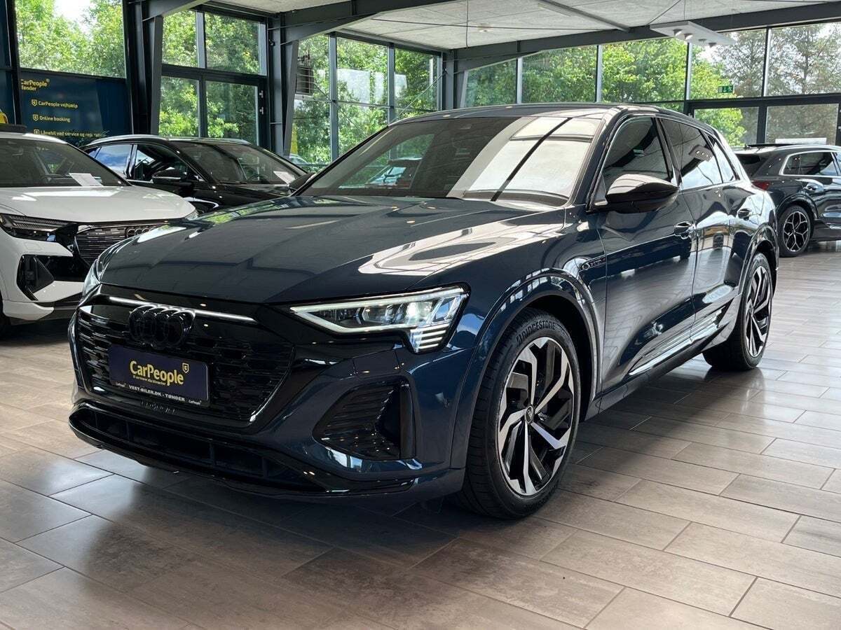 Audi Q8 e-tron 55 S-line quattro