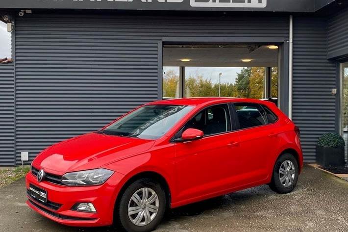 Rød VW Polo fra 2018 set udefra