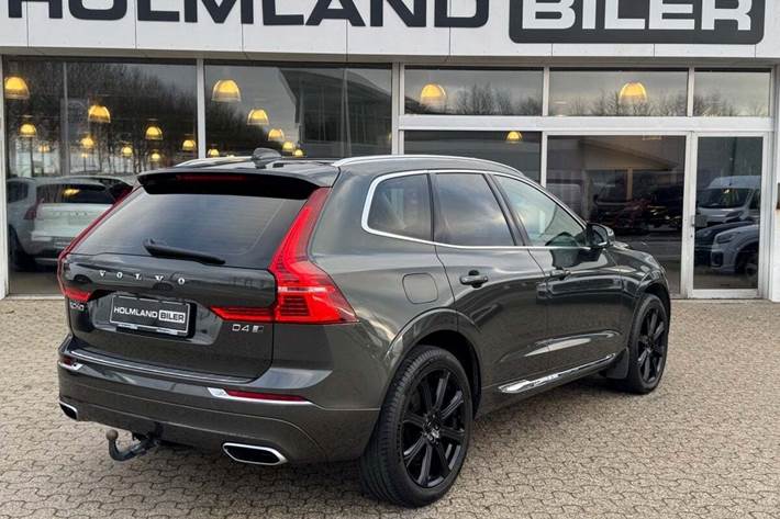 Brun Volvo XC60 fra 2018