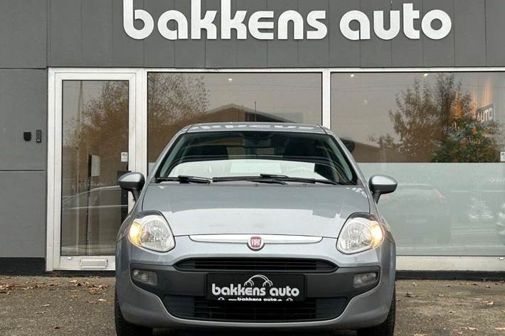 Sølv Fiat Punto Evo fra 2010