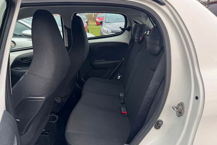 undefined Peugeot 108 fra 2014