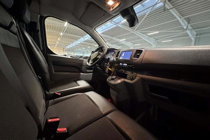 Sort Peugeot Expert fra 2021