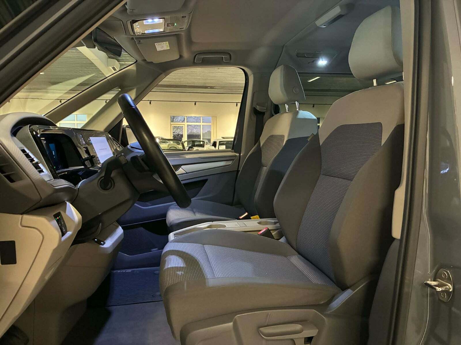 VW Multivan 1,4 eHybrid Life DSG kort