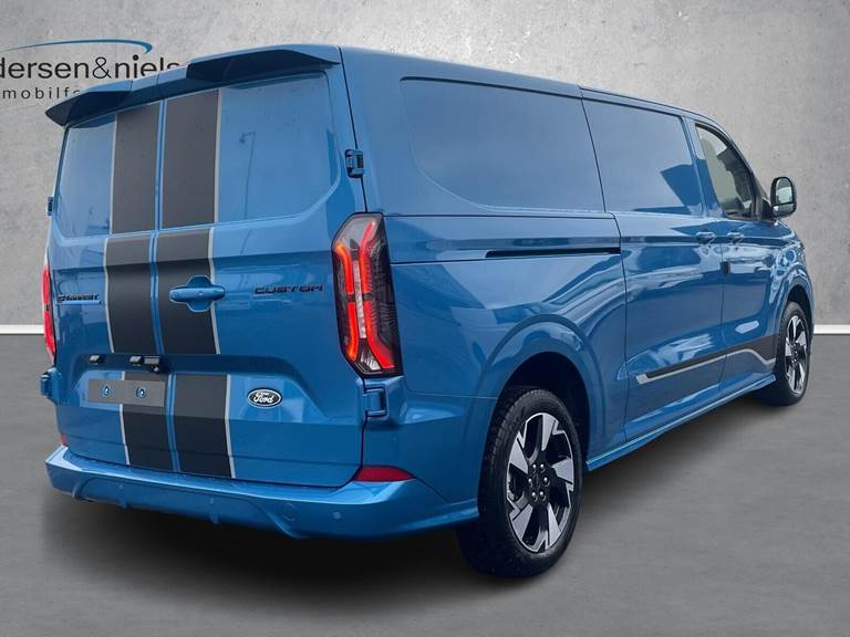 Ford E-Transit Custom 340 L2H1 EL Sport 218HK Van Aut.