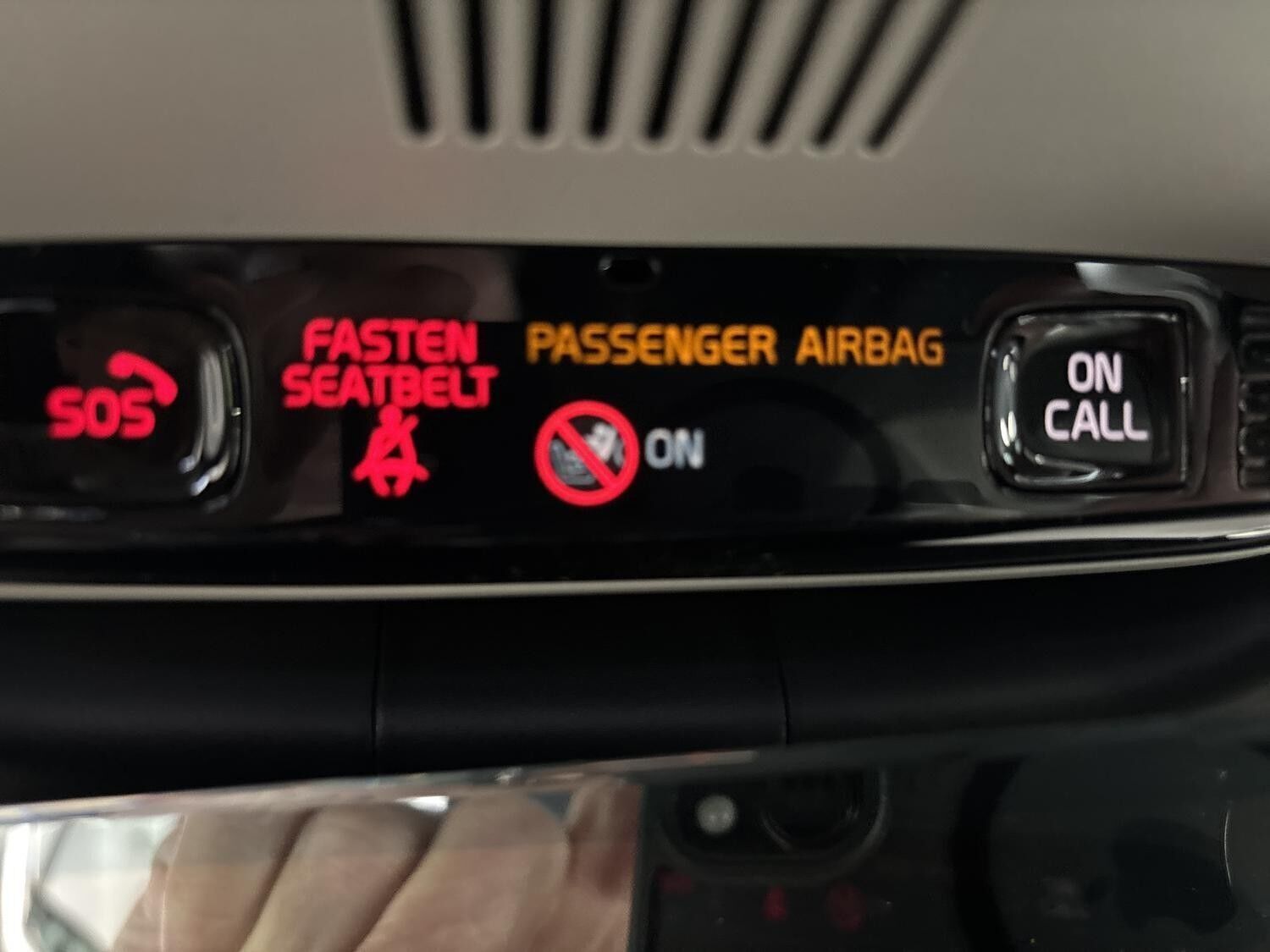 Sort Volvo XC40 fra 2022
