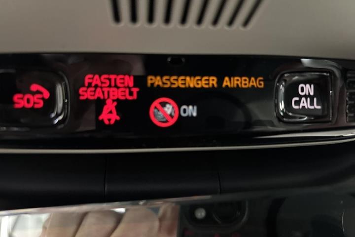 Sort Volvo XC40 fra 2022