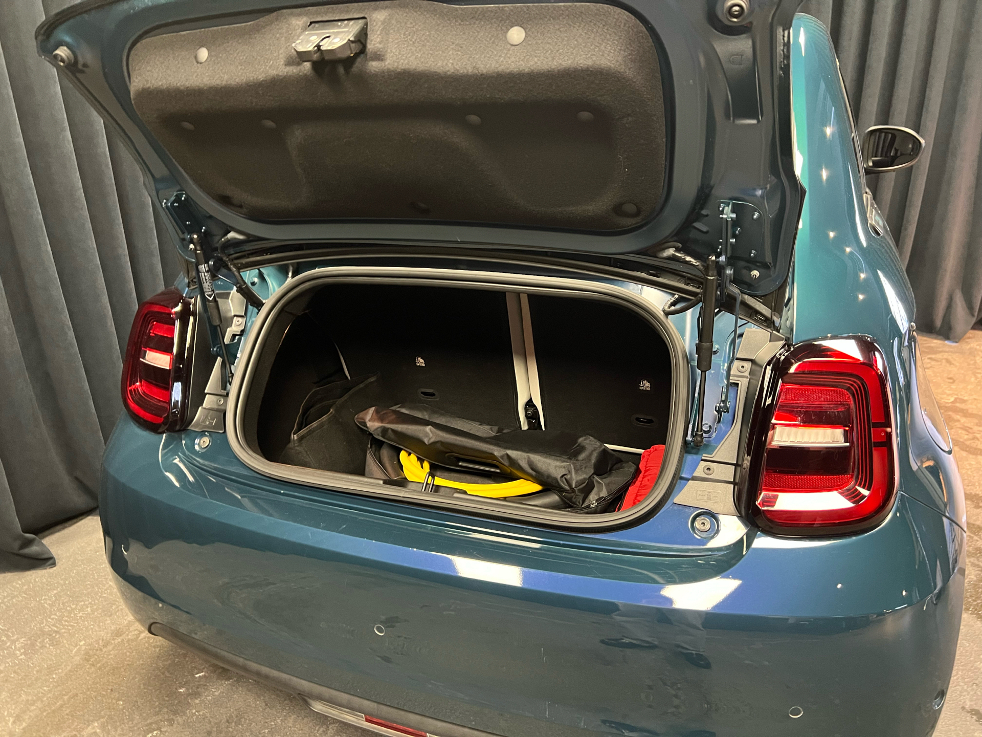 Fiat 500e EL La Prima By Bocelli 118HK Cabr. Aut.