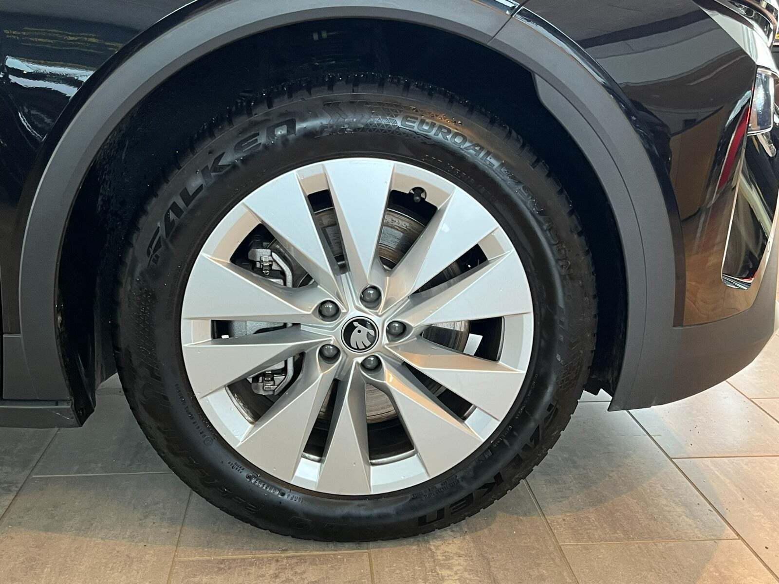 Sort Skoda Elroq fra 2025