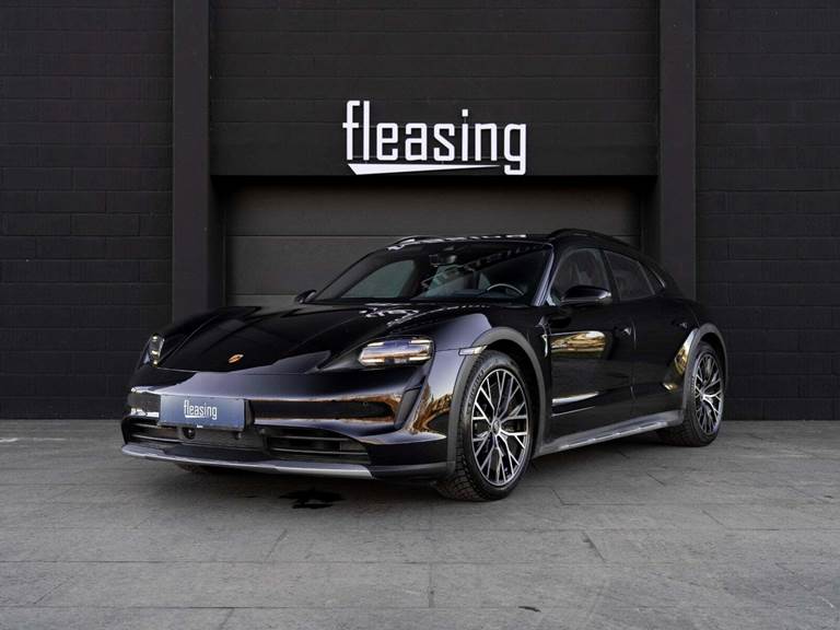 Porsche Taycan 4 Performance+ Cross Turismo