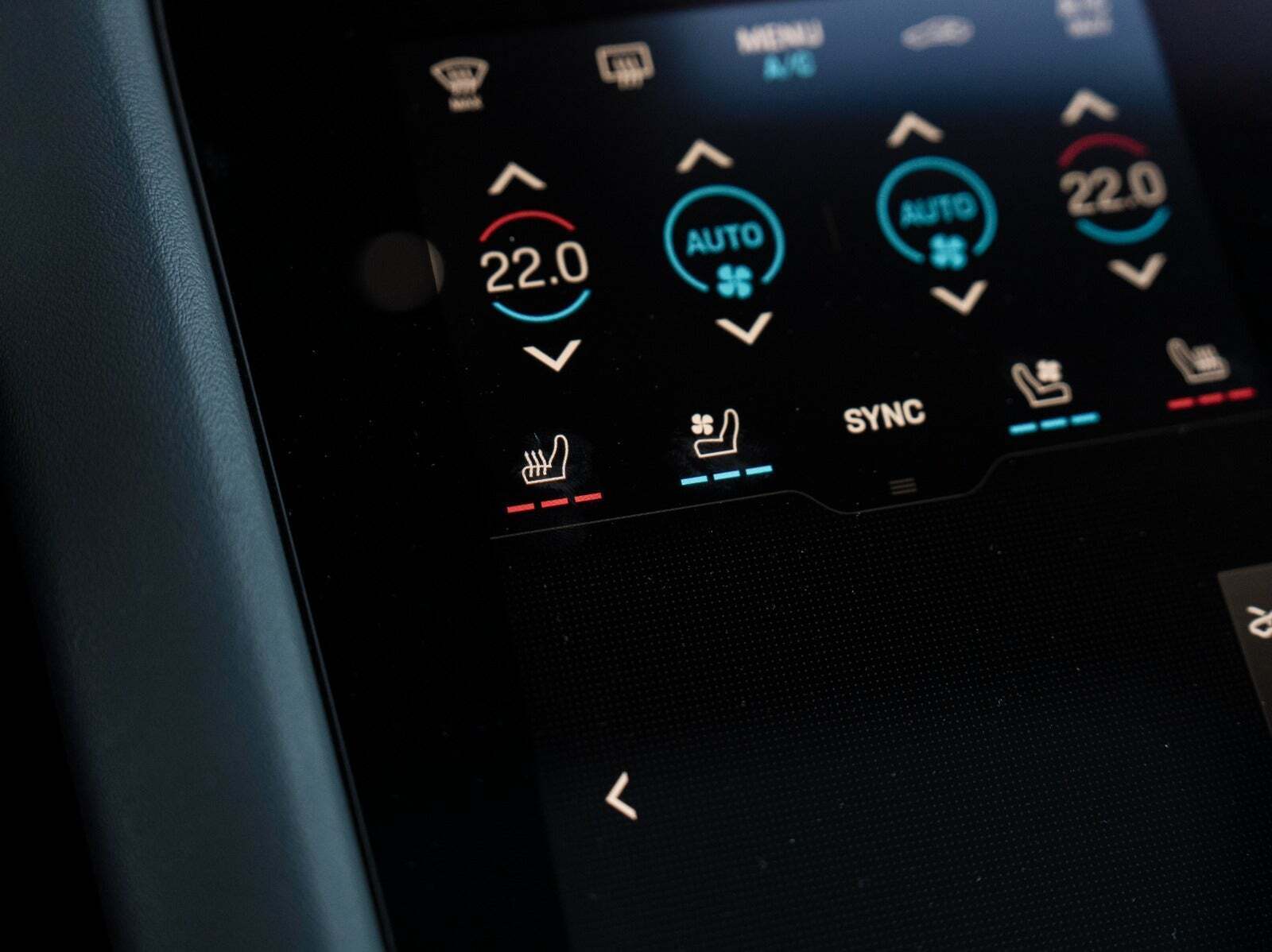 Sort Porsche Taycan 4 fra 2021