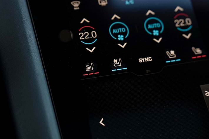 Sort Porsche Taycan 4 fra 2021