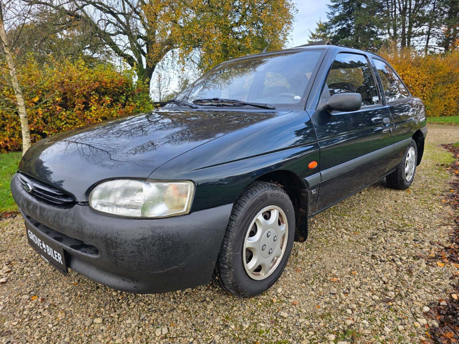 Ford Escort 1,6i CL